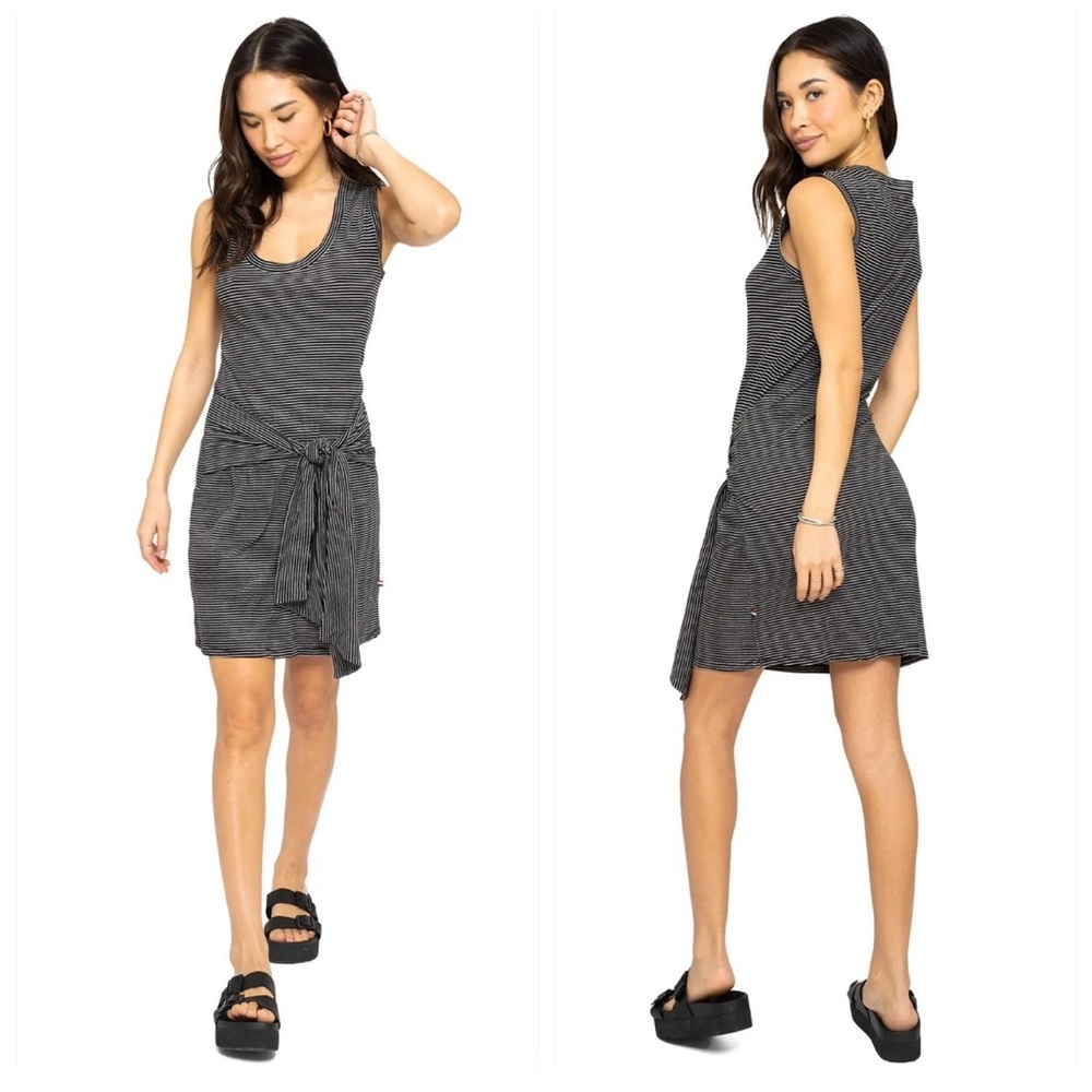Anthropologie Sol Angeles Black Wrap Dress SZ S NWOT Normcore Chic Minimalist